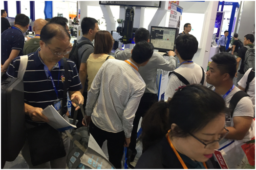 松尔德科技温控激光锡焊圆满收官上海国际工业博览会 松尔德科技温控激光锡焊圆满收官上海国际工业博览会